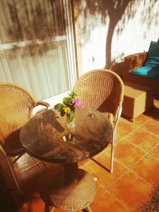 Marzi Beach And Bungalows Hotel Kokkonion Ngoại thất bức ảnh