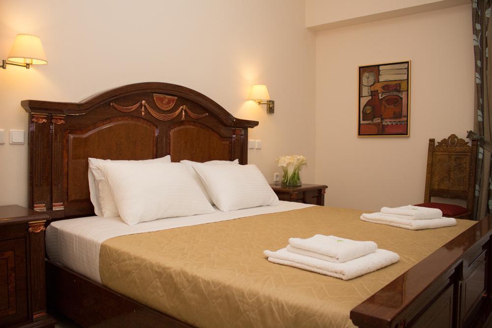 Marzi Beach And Bungalows Hotel Kokkonion Phòng bức ảnh